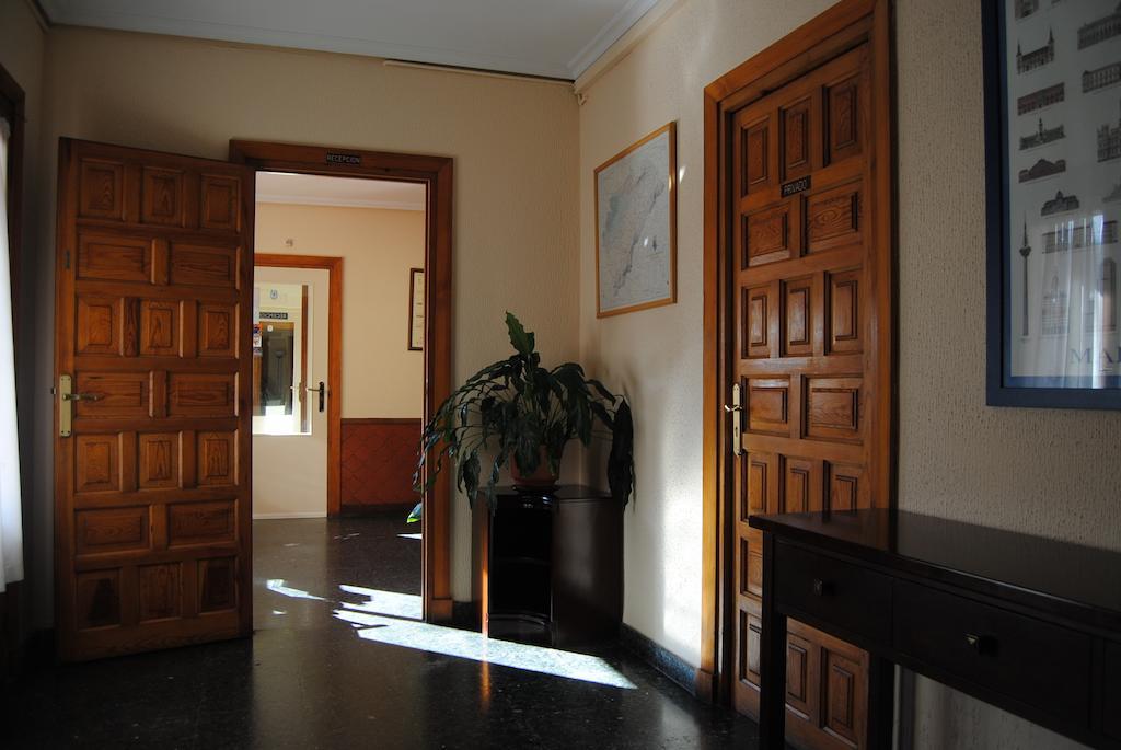 Hostal El Mirador La Lastrilla Buitenkant foto